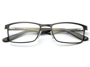 框架眼镜 不仅是视力矫正的工具，更是时尚与舒适的完美结合